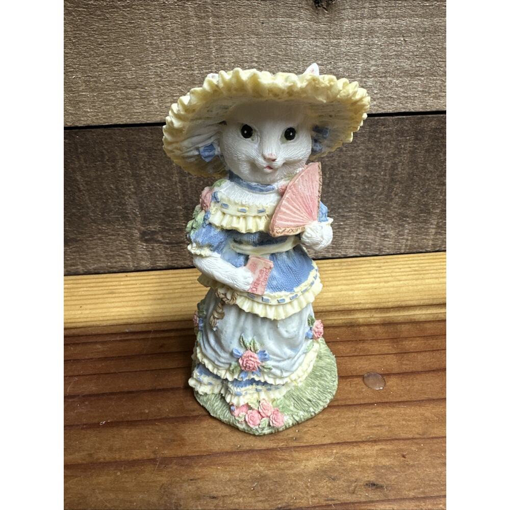 VTG 90s Victorian "Samantha White" Fancy Kitty Figure w/Bonnet, Dress In Box